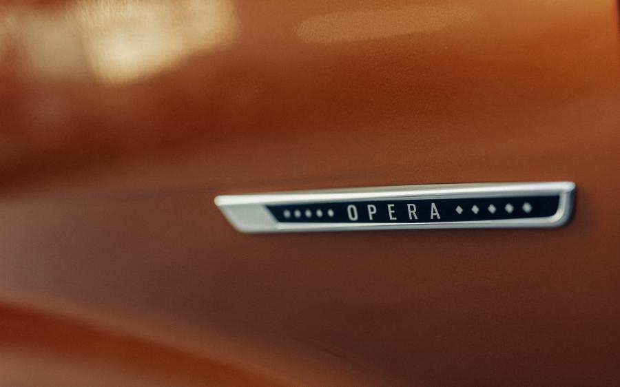 Детали экстерьера DS 7 Crossback (X74) 2017 года  (WW) (фото 10 из 81)